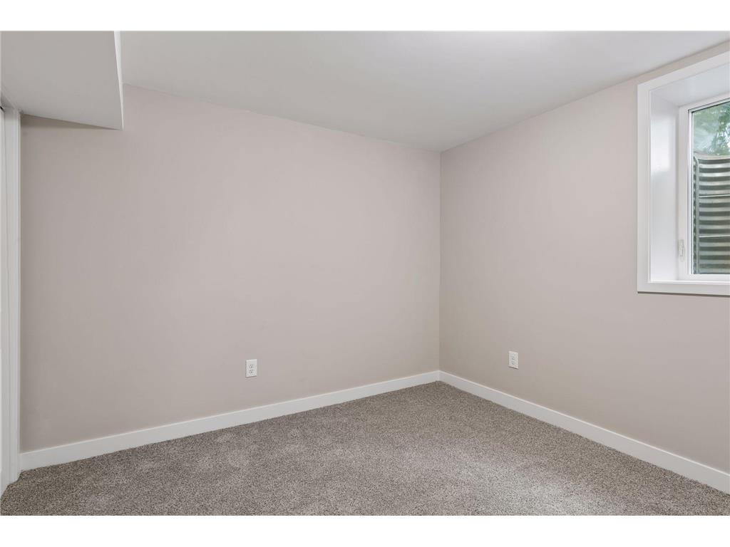 4954 Logan Avenue N Minneapolis MN 55430 7098214 image22