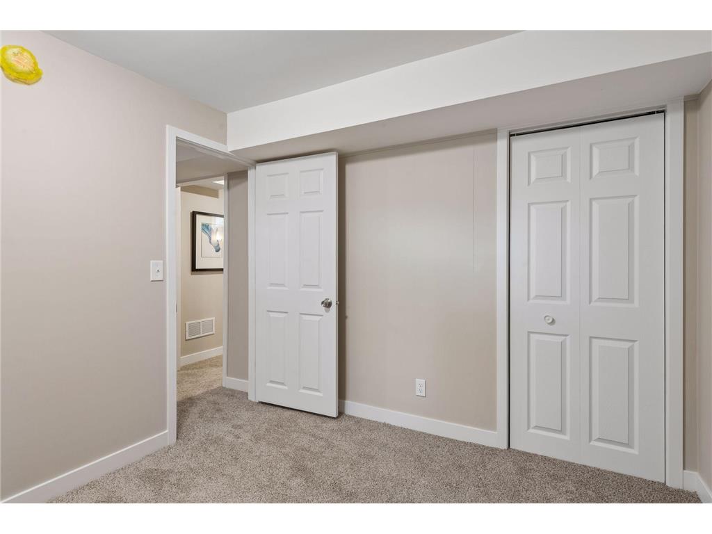 4954 Logan Avenue N Minneapolis MN 55430 7098214 image23