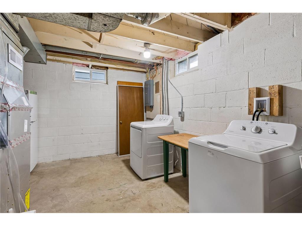 4954 Logan Avenue N Minneapolis MN 55430 7098214 image25