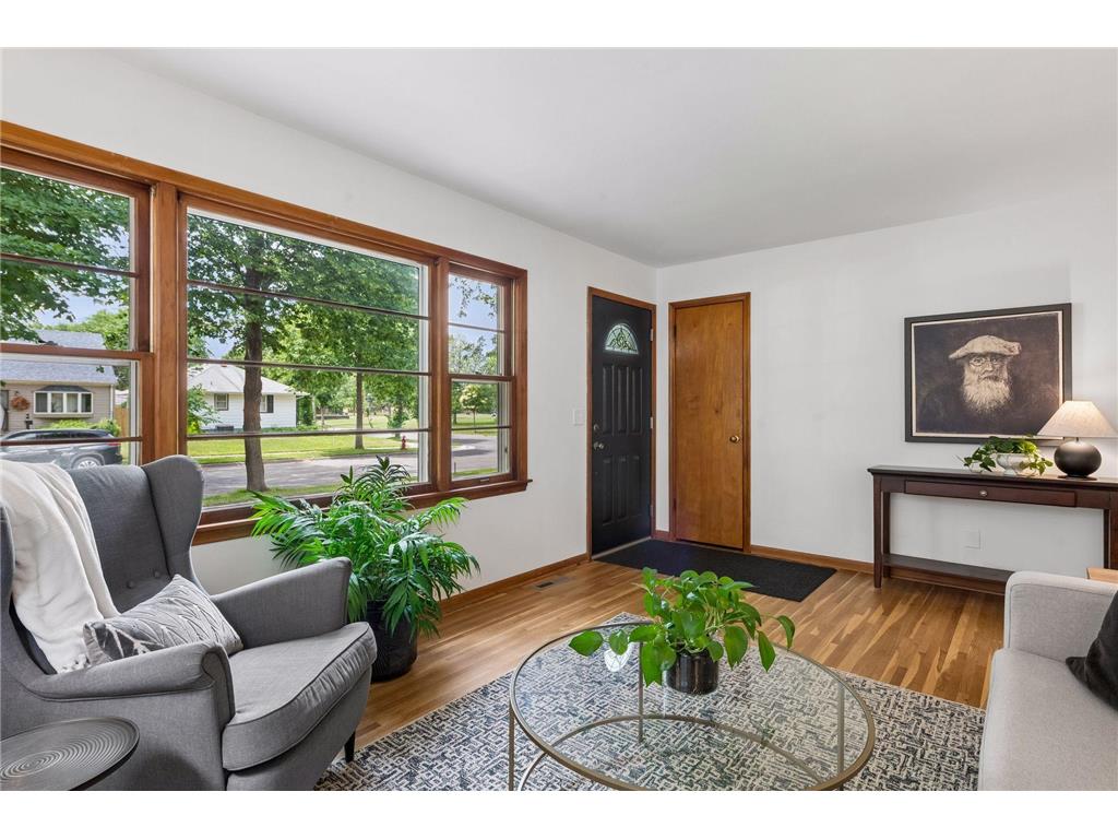 4954 Logan Avenue N Minneapolis MN 55430 7098214 image3