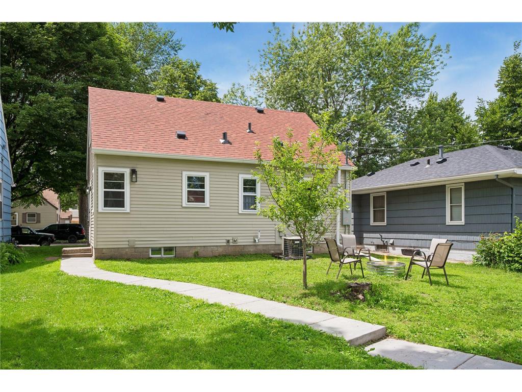 4954 Logan Avenue N Minneapolis MN 55430 7098214 image31