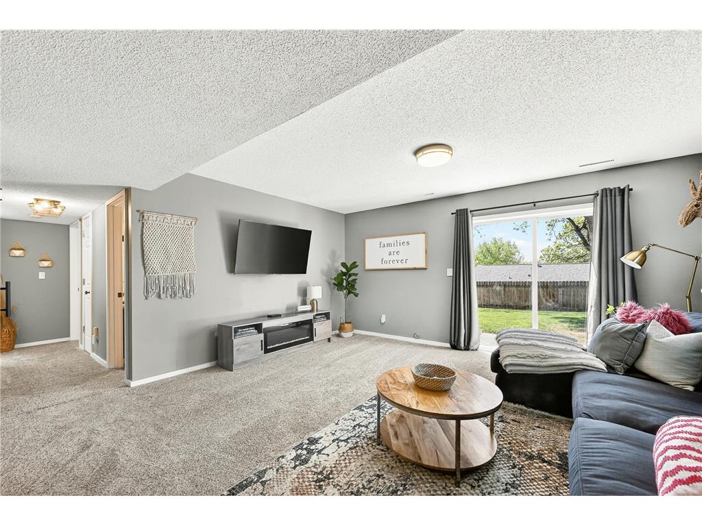 4956 4th Street NW Rochester MN 55901 7072016 image16