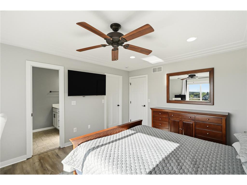 4956 55th Avenue NW Rochester MN 55901 7064592 image24