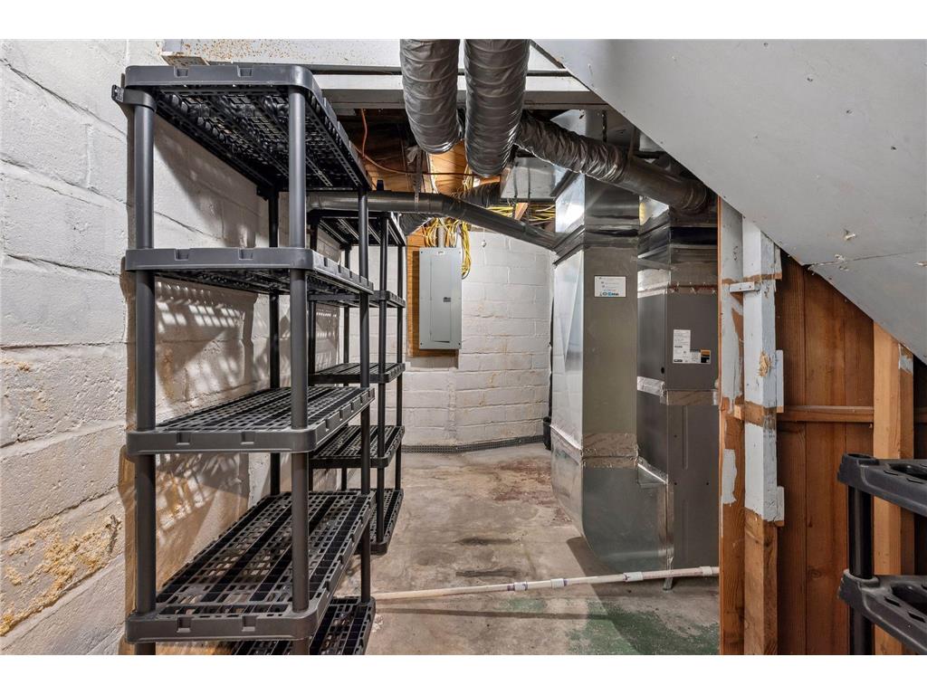 4957 Florida Avenue N Crystal MN 55428 7079647 image35