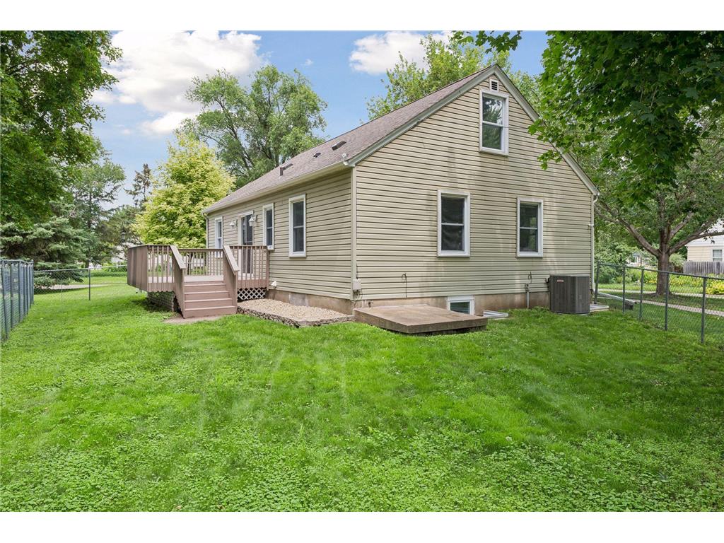 4957 Florida Avenue N Crystal MN 55428 7079647 image38