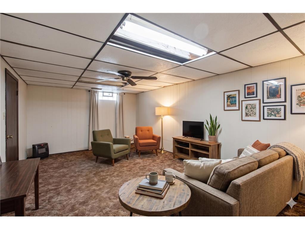 4958 Newton Avenue N Minneapolis MN 55430 7072557 image11