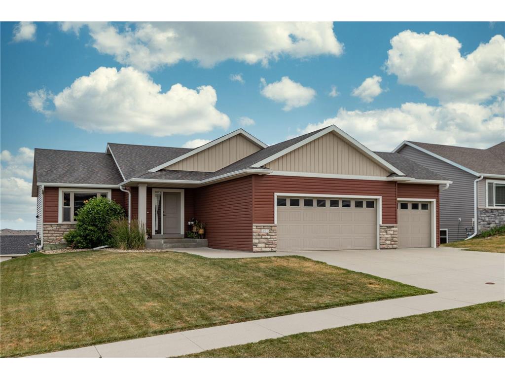 496 15th Avenue NE Byron MN 55920 6397557 image1