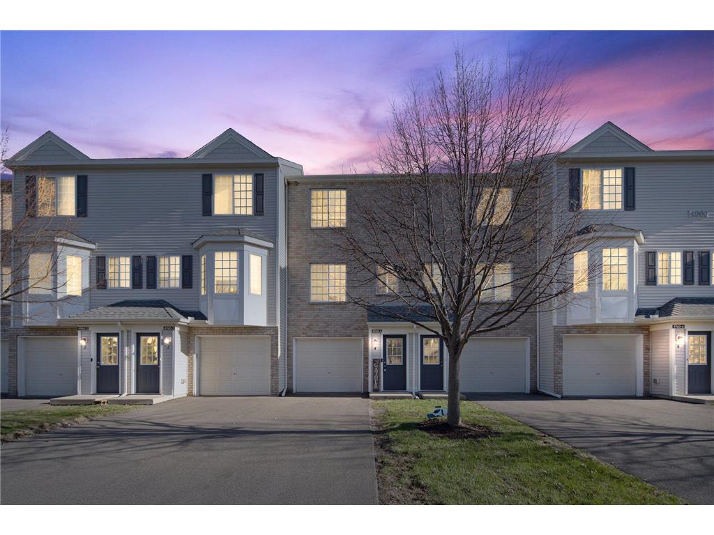 4960 Emmit Drive N #4 Hugo MN 55038 6360667 image1