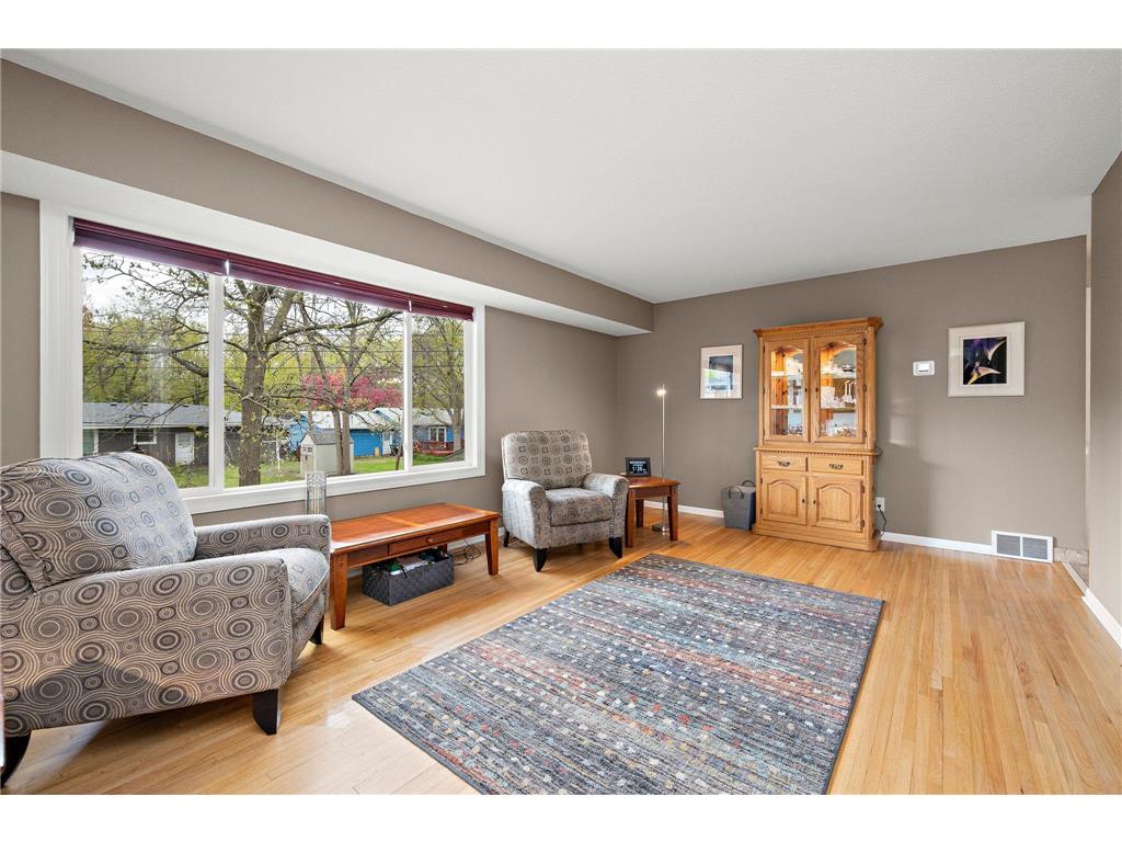 4969 Zealand Avenue N New Hope MN 55428 7069130 image2