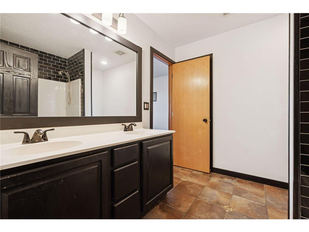 497 19th Place SE Cambridge MN 55008 7003432 image17