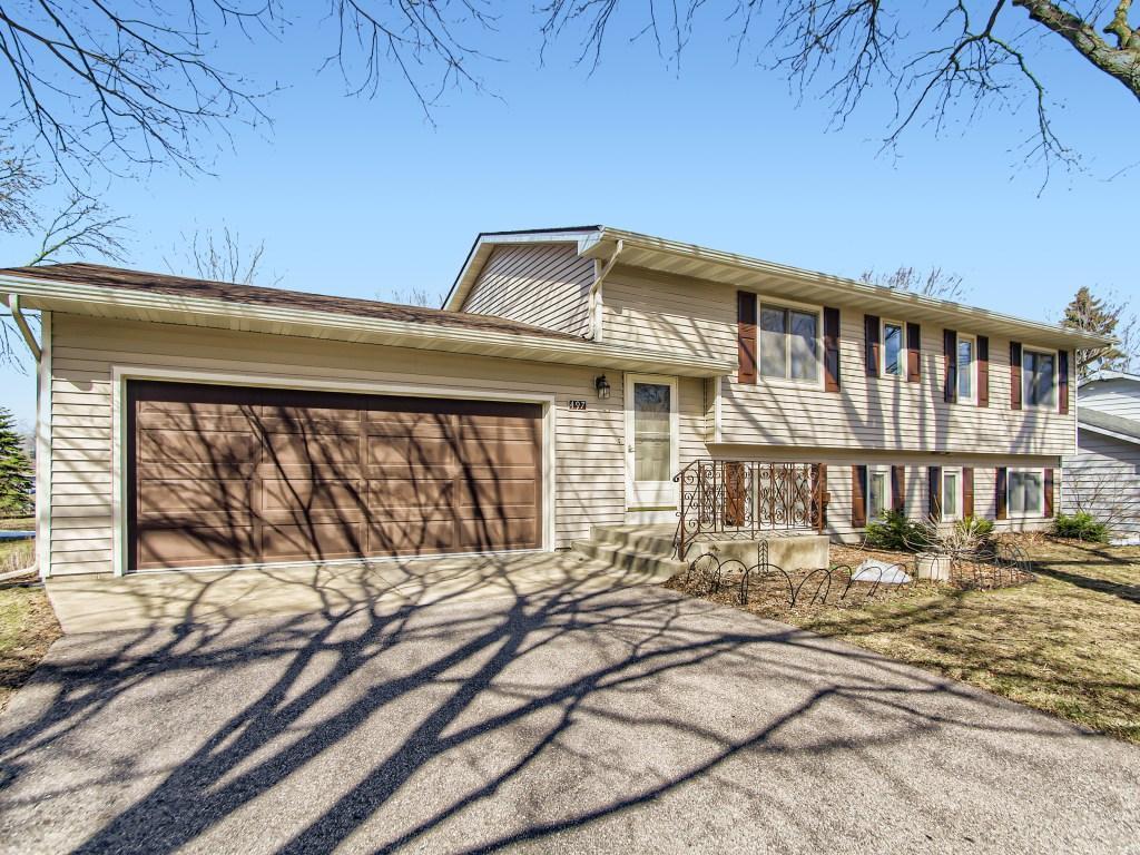 497 Crestview Drive S, Maplewood, MN, 55119 MLS 6272984 Edina Realty