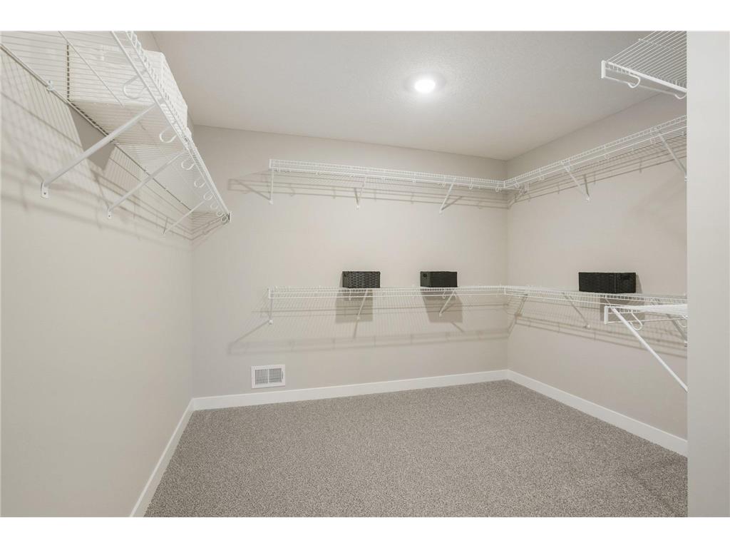 4978 Blake Way Woodbury MN 55129 7031768 image12