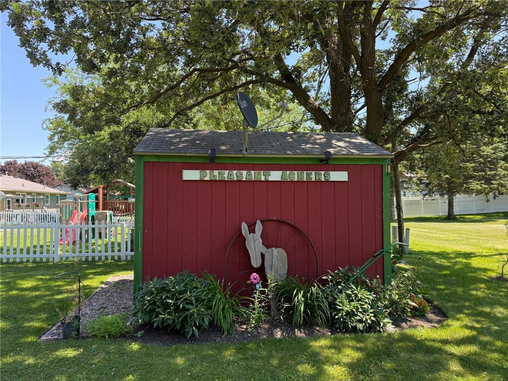 498 7th Street SW Wells MN 56097 6749063 image4