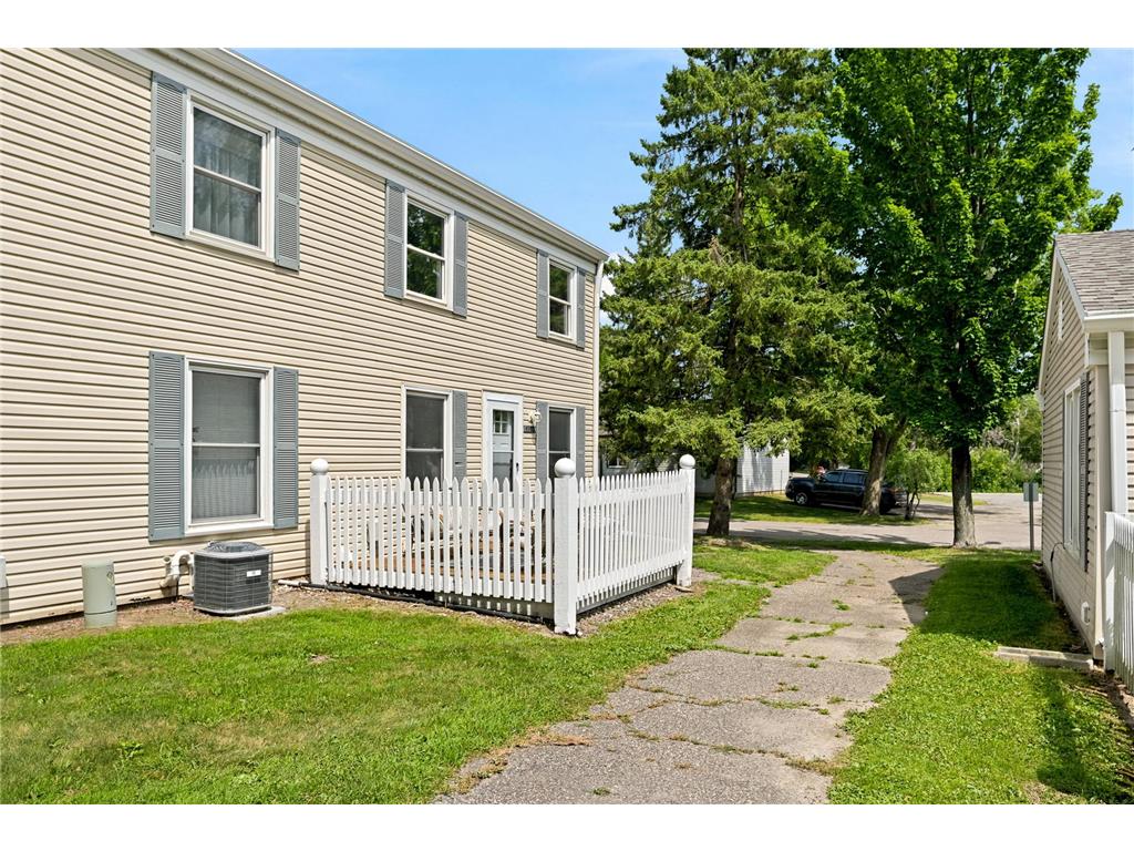 4980 Grenwich Trail N Oakdale MN 55128 7114129 image20