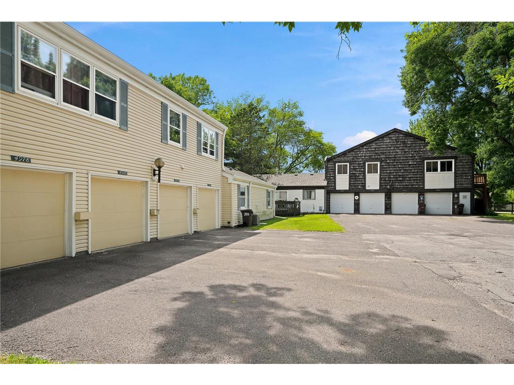 4980 Grenwich Trail N Oakdale MN 55128 7114129 image26