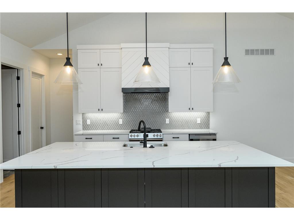 4980 Royal Oaks Circle SW Rochester MN 55902 7000150 image22