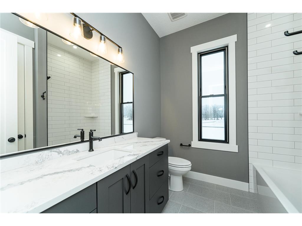 4980 Royal Oaks Circle SW Rochester MN 55902 7000150 image37