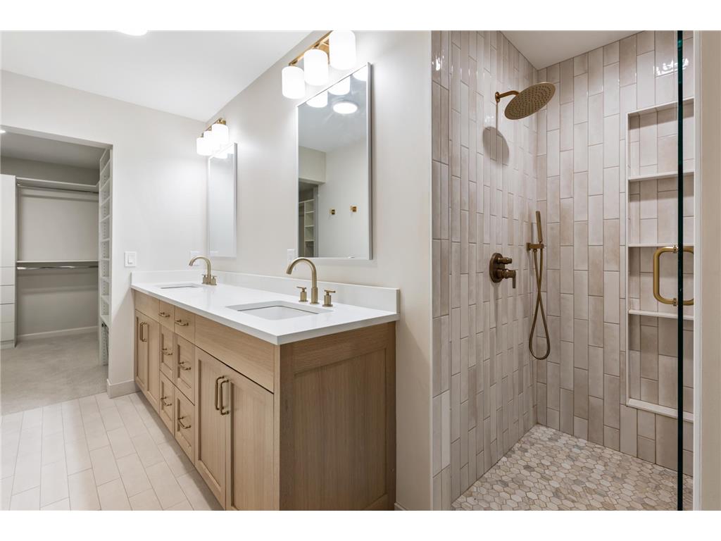 4984 Three Points Boulevard Mound MN 55364 7051019 image16