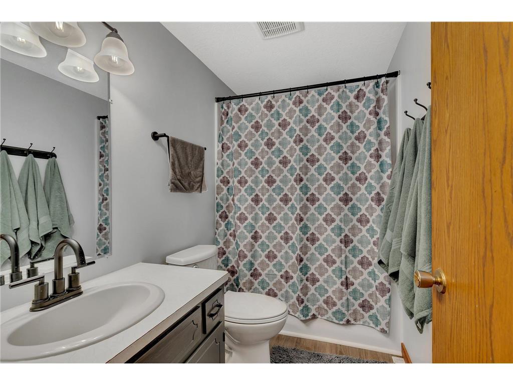 4986 E Eagle Lake Road Willmar MN 56201 - Eagle 6823104 image28