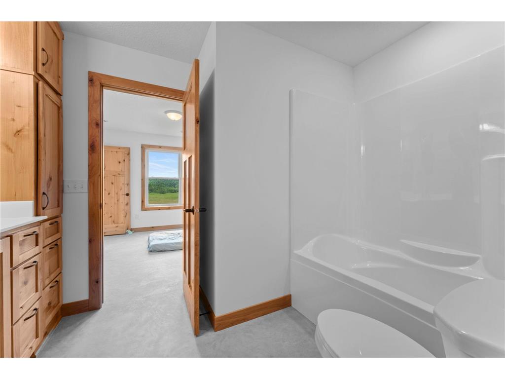 4992 W Birchview Road Grasston MN 55030 7086732 image47