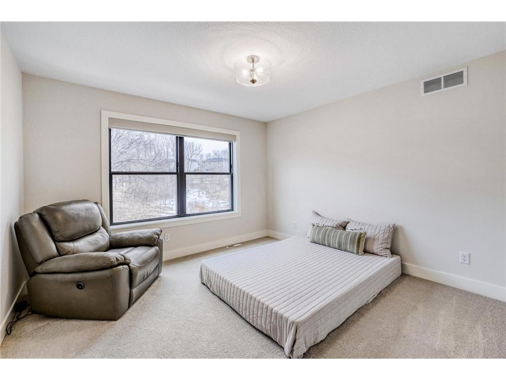 4998 Beach Street NE Prior Lake MN 55372 - Lower Prior 7027580 image26