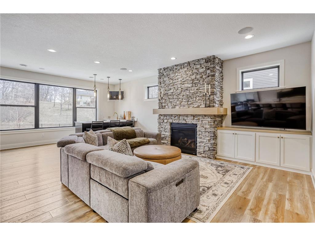4998 Beach Street NE Prior Lake MN 55372 - Lower Prior 7027580 image5