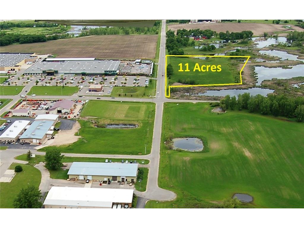 4XXX S Broadway Alexandria MN 56308 7037733 image1