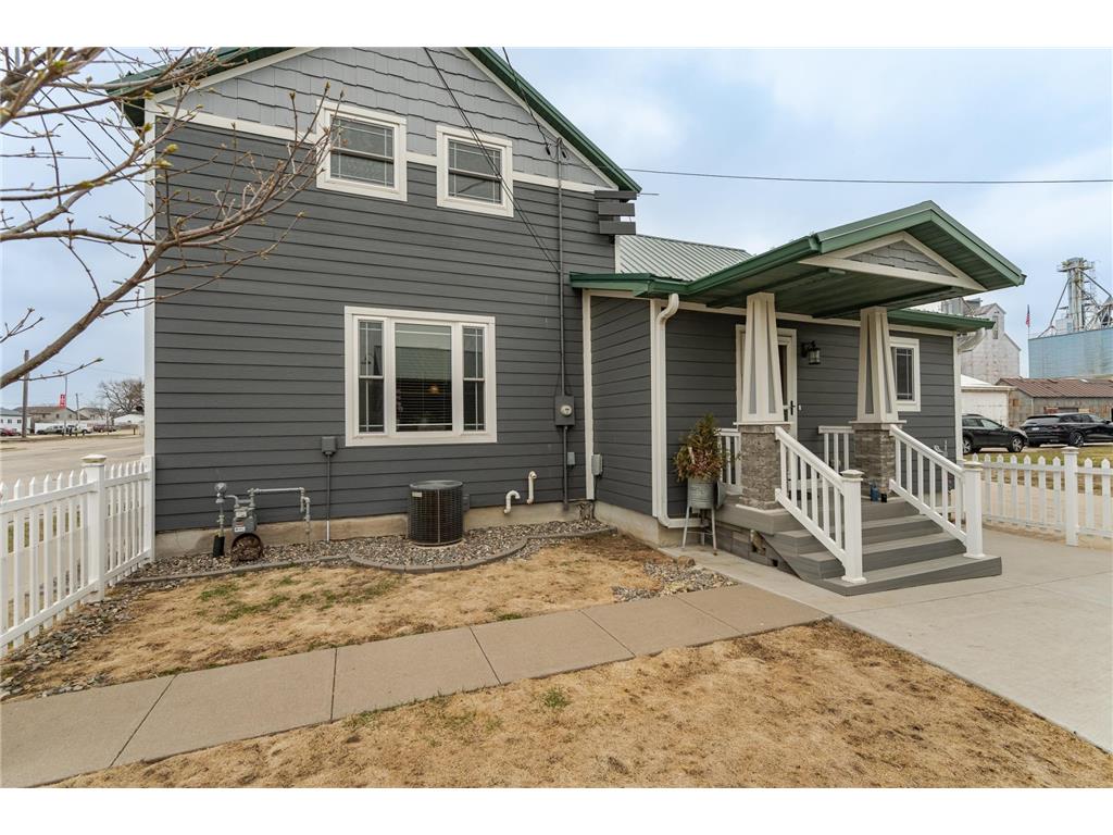 5 1st Street SE Lewiston MN 55952 6701138 image1