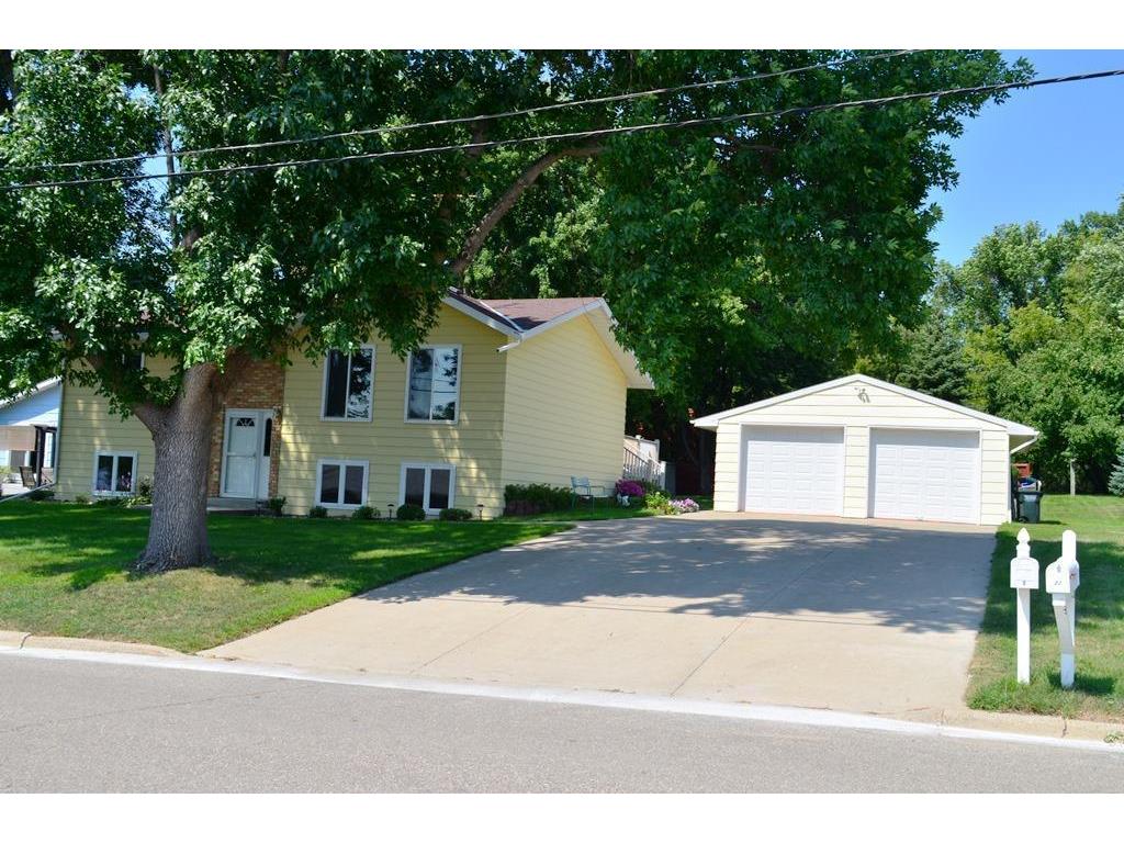 5 6th Avenue NE, Glenwood, MN, 56334 MLS 6244896 Edina Realty