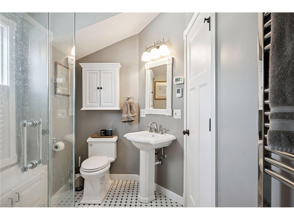 5 Cooper Avenue Edina MN 55436 7029086 image35