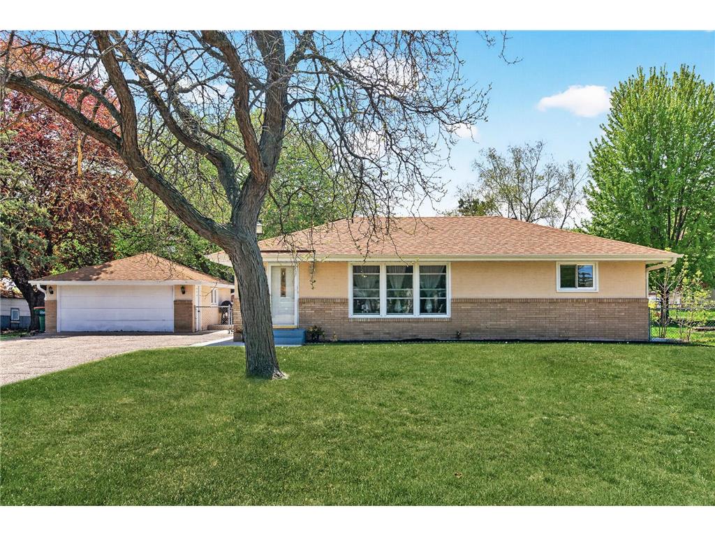 50 98th Avenue NE Blaine MN 55434 7072440 image1