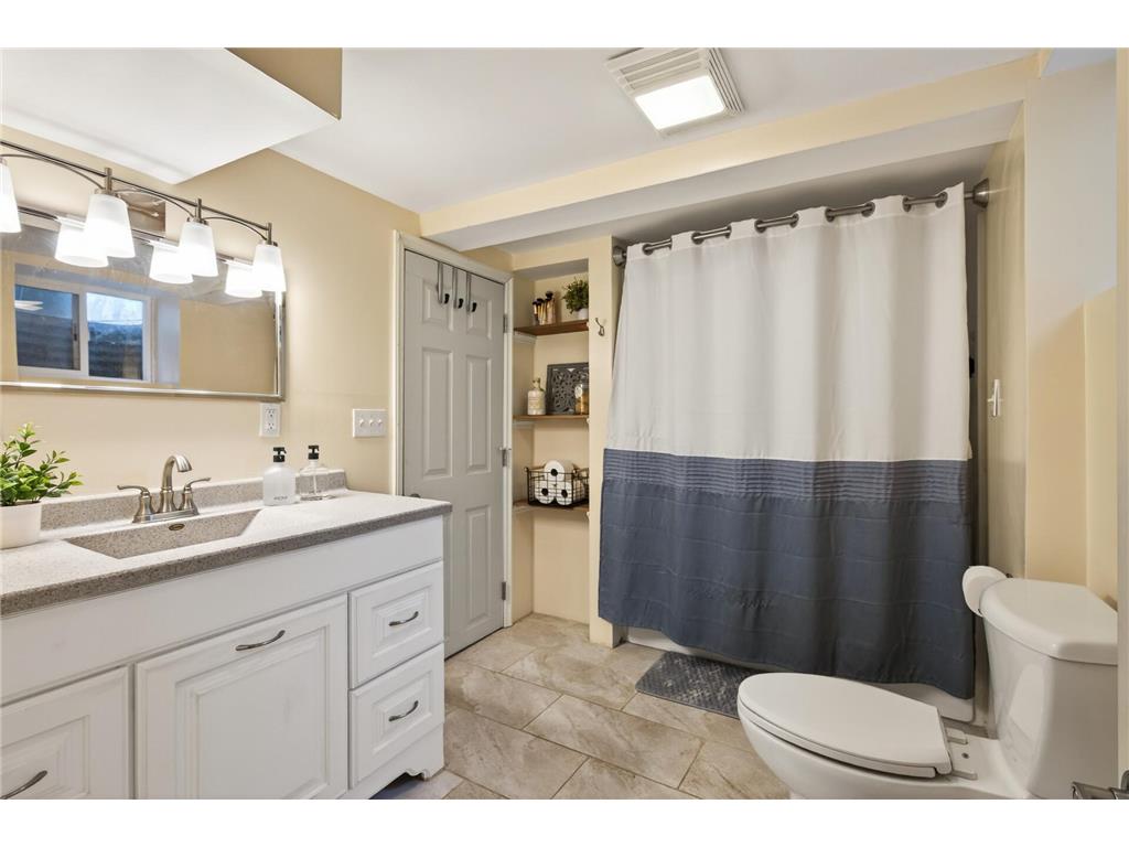 50 98th Avenue NE Blaine MN 55434 7072440 image18