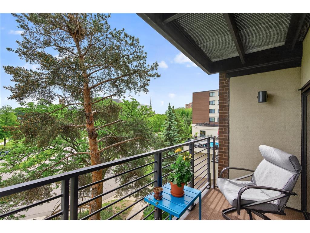 50 Groveland Terrace #C208 Minneapolis MN 55403 7070294 image11