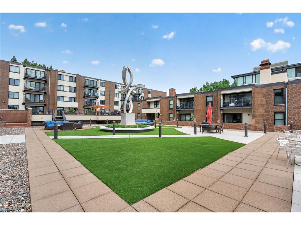 50 Groveland Terrace #C208 Minneapolis MN 55403 7070294 image3