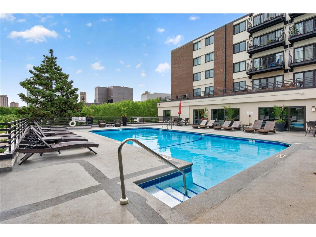 50 Groveland Terrace #C208 Minneapolis MN 55403 7070294 image37