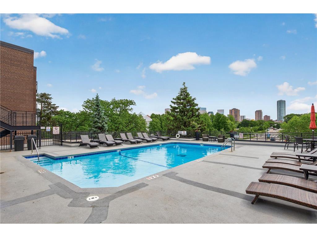 50 Groveland Terrace #C208 Minneapolis MN 55403 7070294 image38