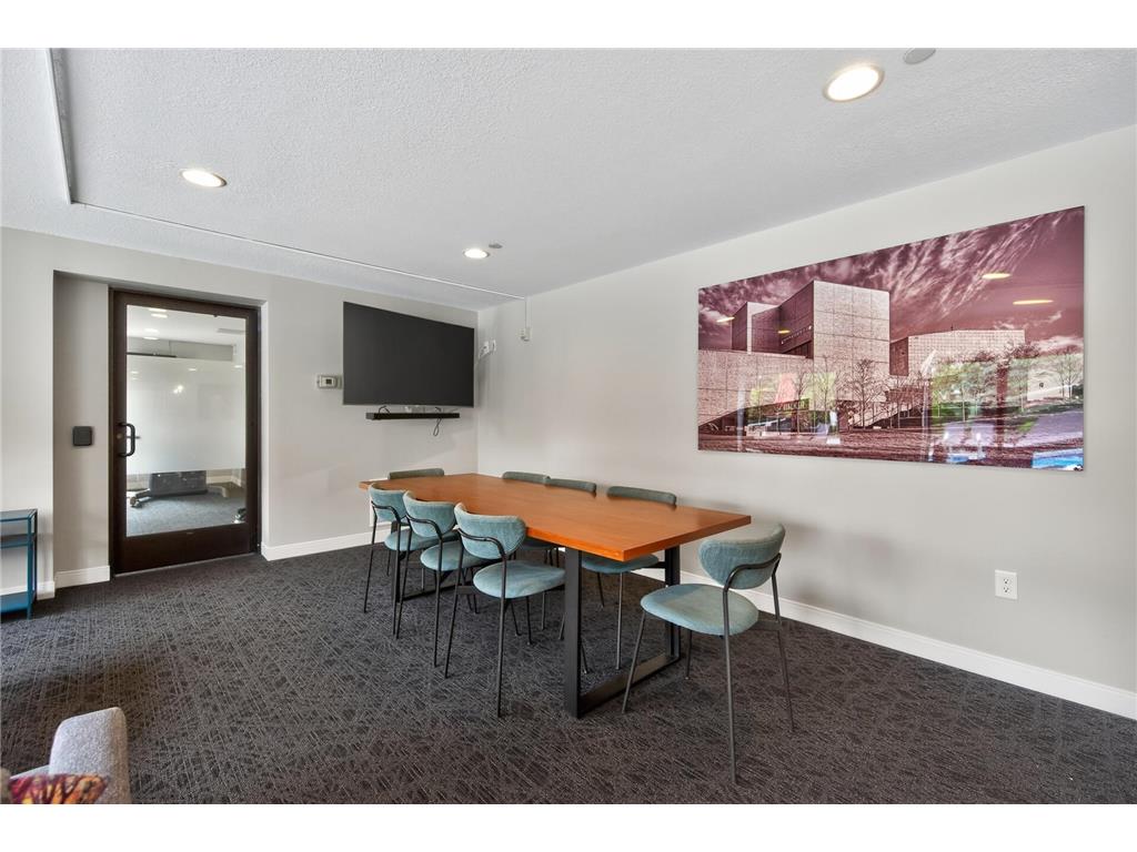 50 Groveland Terrace #C208 Minneapolis MN 55403 7070294 image43