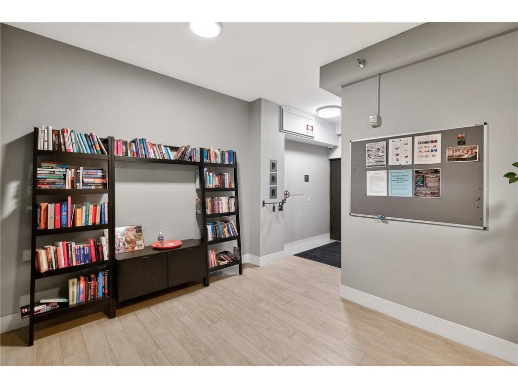 50 Groveland Terrace #C208 Minneapolis MN 55403 7070294 image46