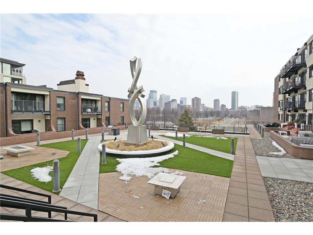 50 Groveland Terrace #C209 Minneapolis MN 55403 7030680 image1