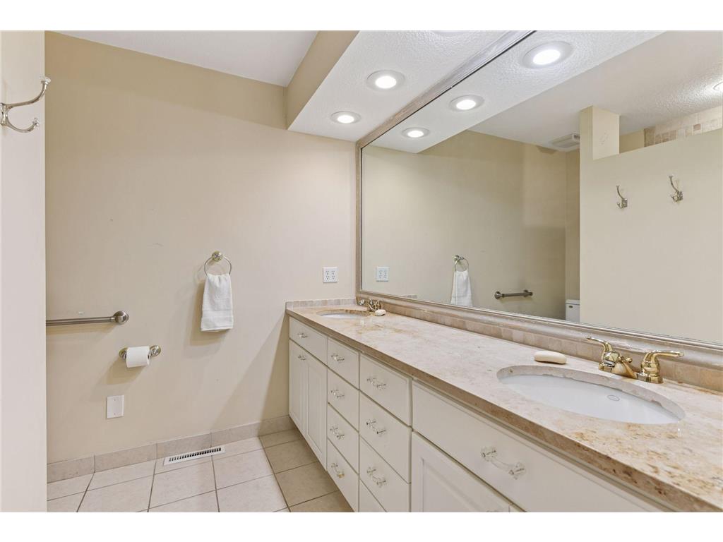 50 Kimberly Lane N Plymouth MN 55447 - Gleason Lake 6816770 image13