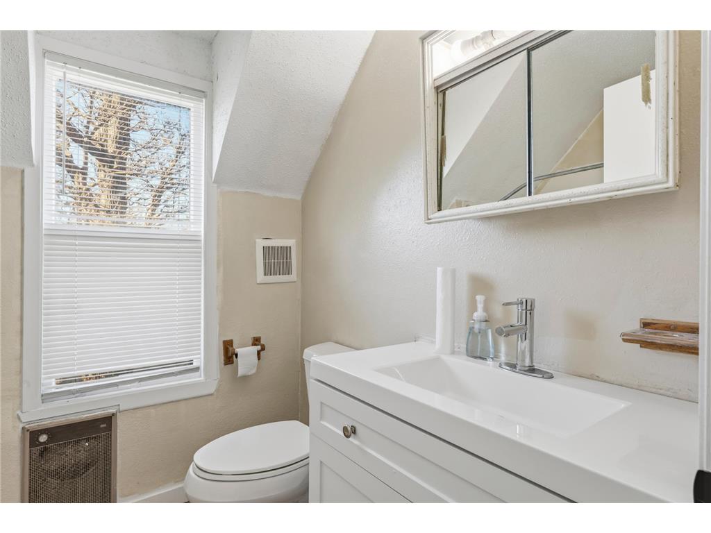 50 Mill Street Zumbrota MN 55992 7079100 image23