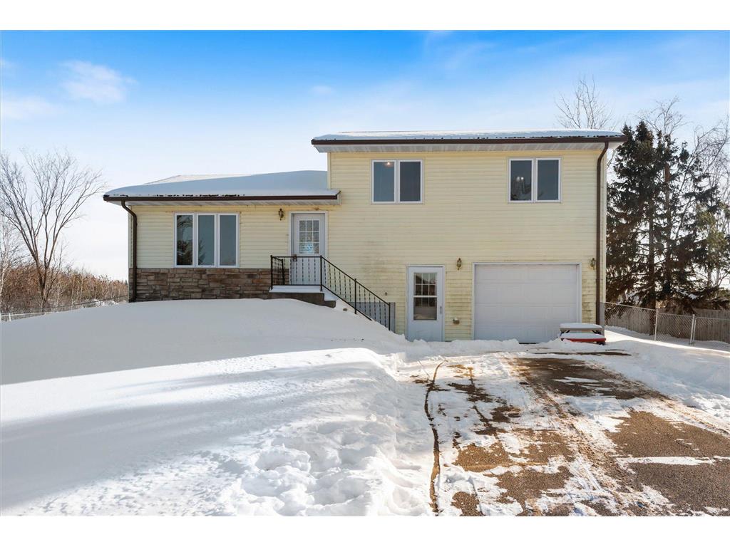 500 1st Street SW Hinckley MN 55037 6670351 image1