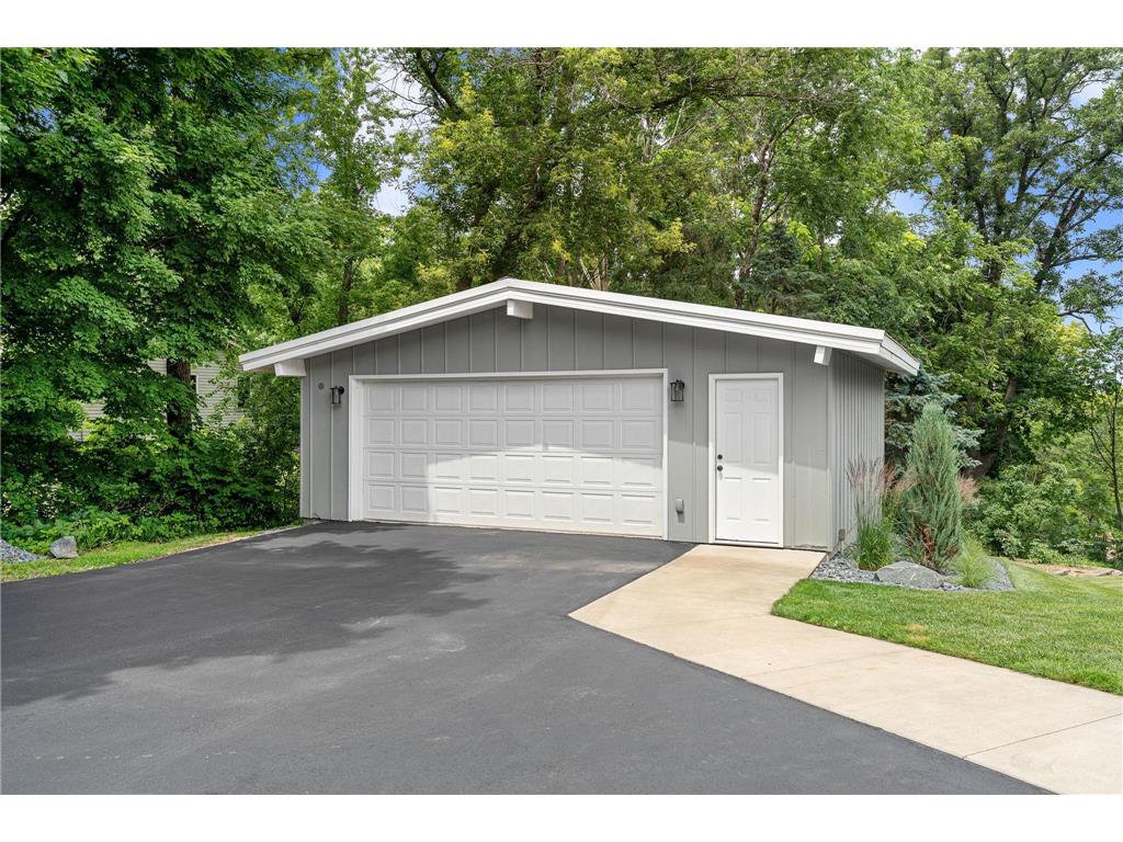 500 36th Street NW Austin MN 55912 7100400 image101