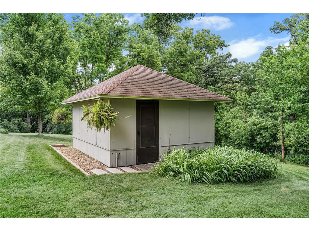 500 36th Street NW Austin MN 55912 7100400 image103