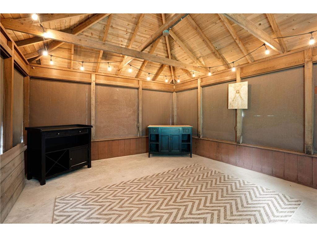 500 36th Street NW Austin MN 55912 7100400 image104