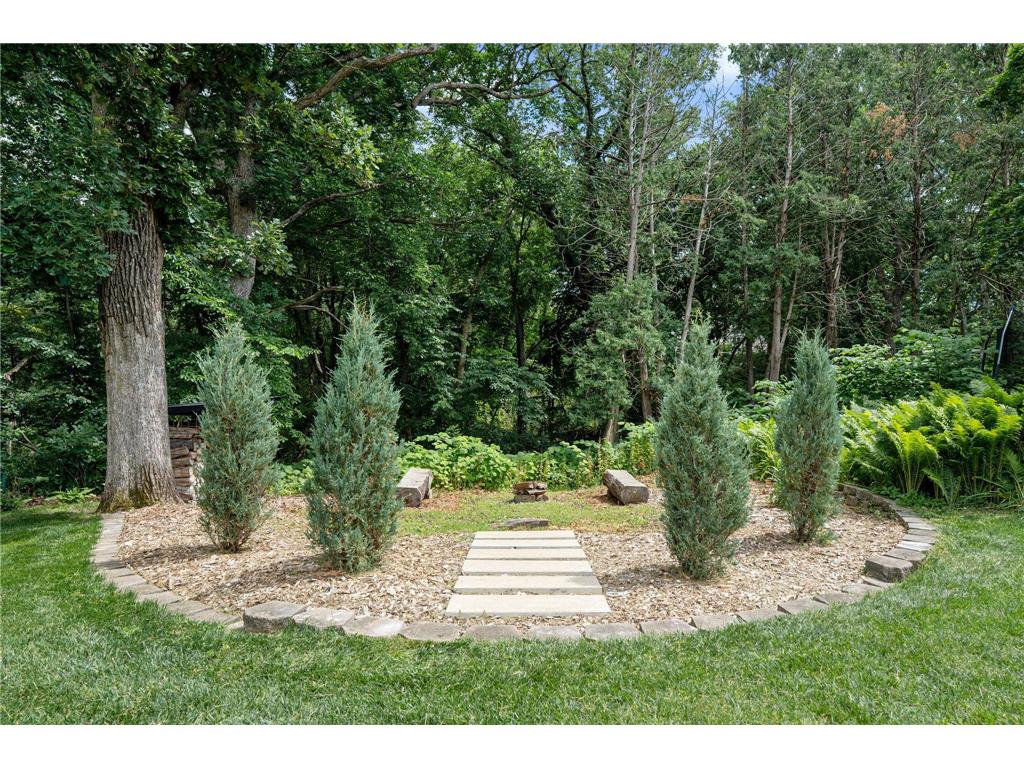500 36th Street NW Austin MN 55912 7100400 image107