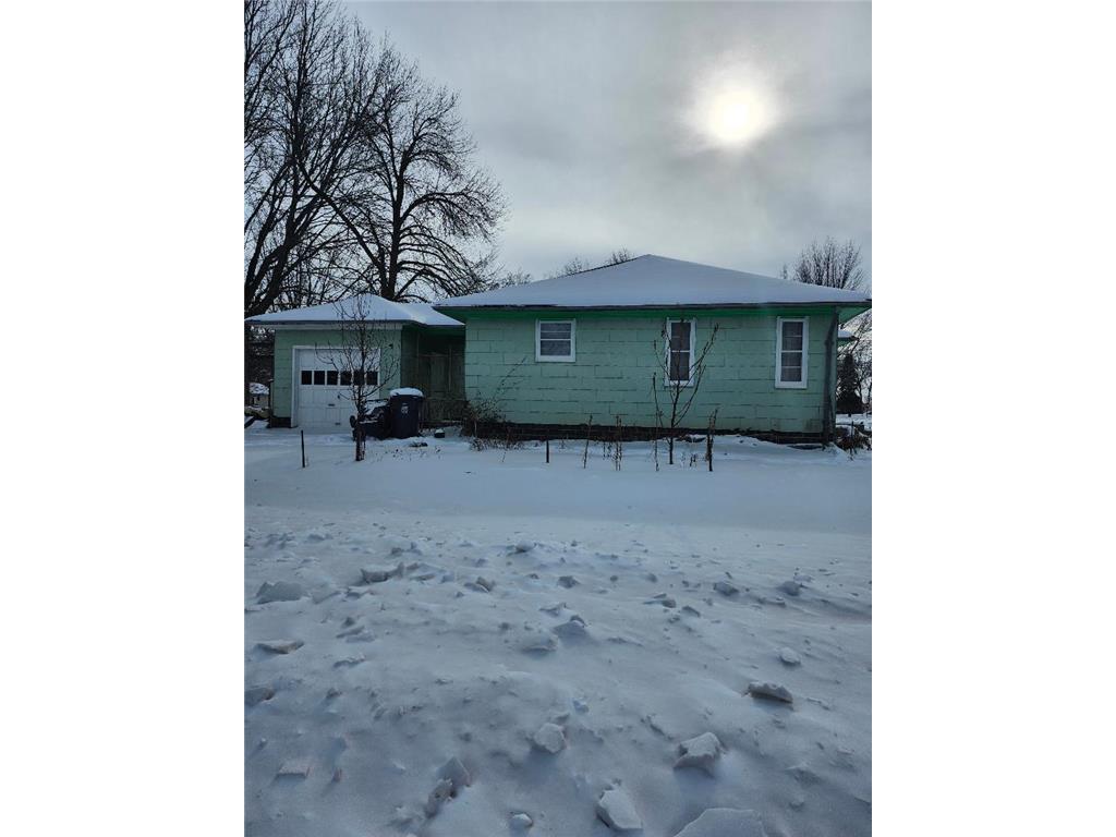 500 5th Street Walnut Grove MN 56180 6489000 image1