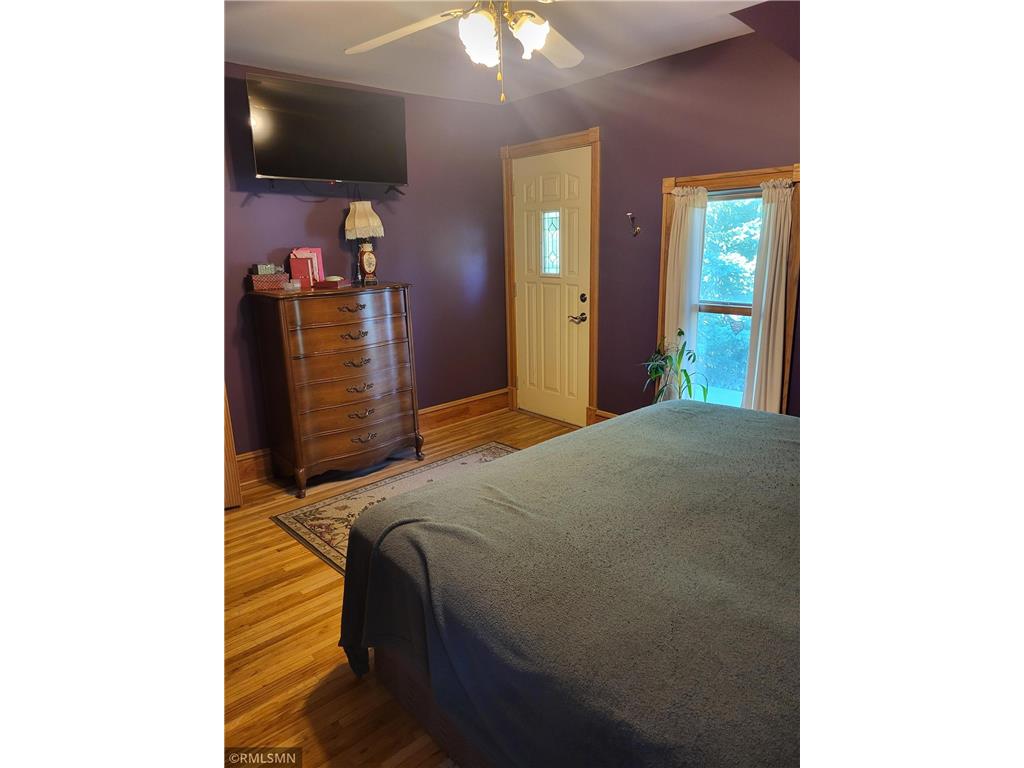 500 Bowman Street Stewart MN 55385 7106566 image18