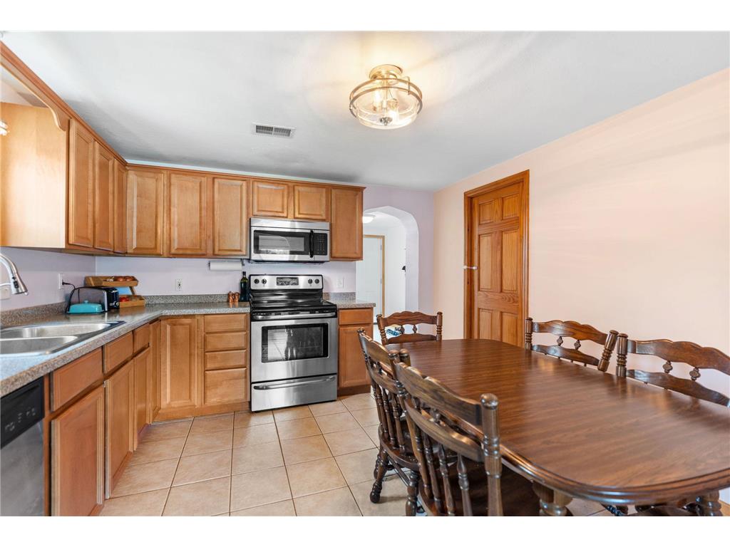 500 Cartway Road Champlin MN 55316 6764001 image1