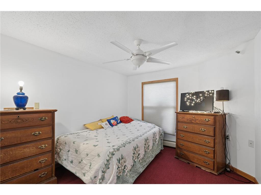 500 County Road B W #111 Roseville MN 55113 7080892 image15
